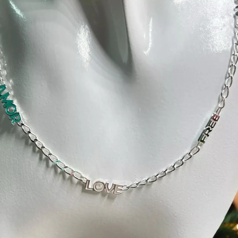 Crossword necklace with Joy, Free and Amore motifs in silver, 50 CM - Picture 4 of 5